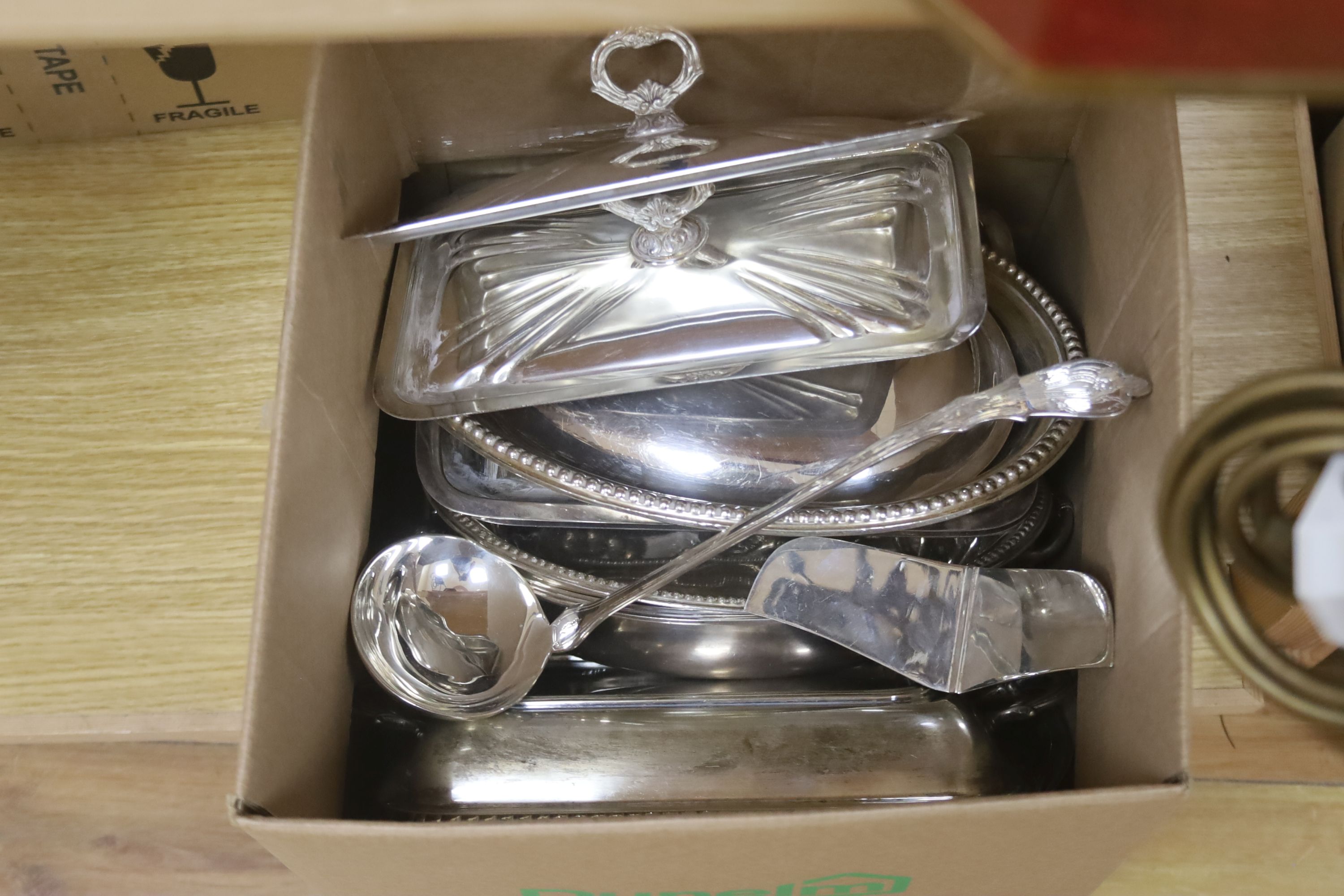 A quantity of assorted plated items